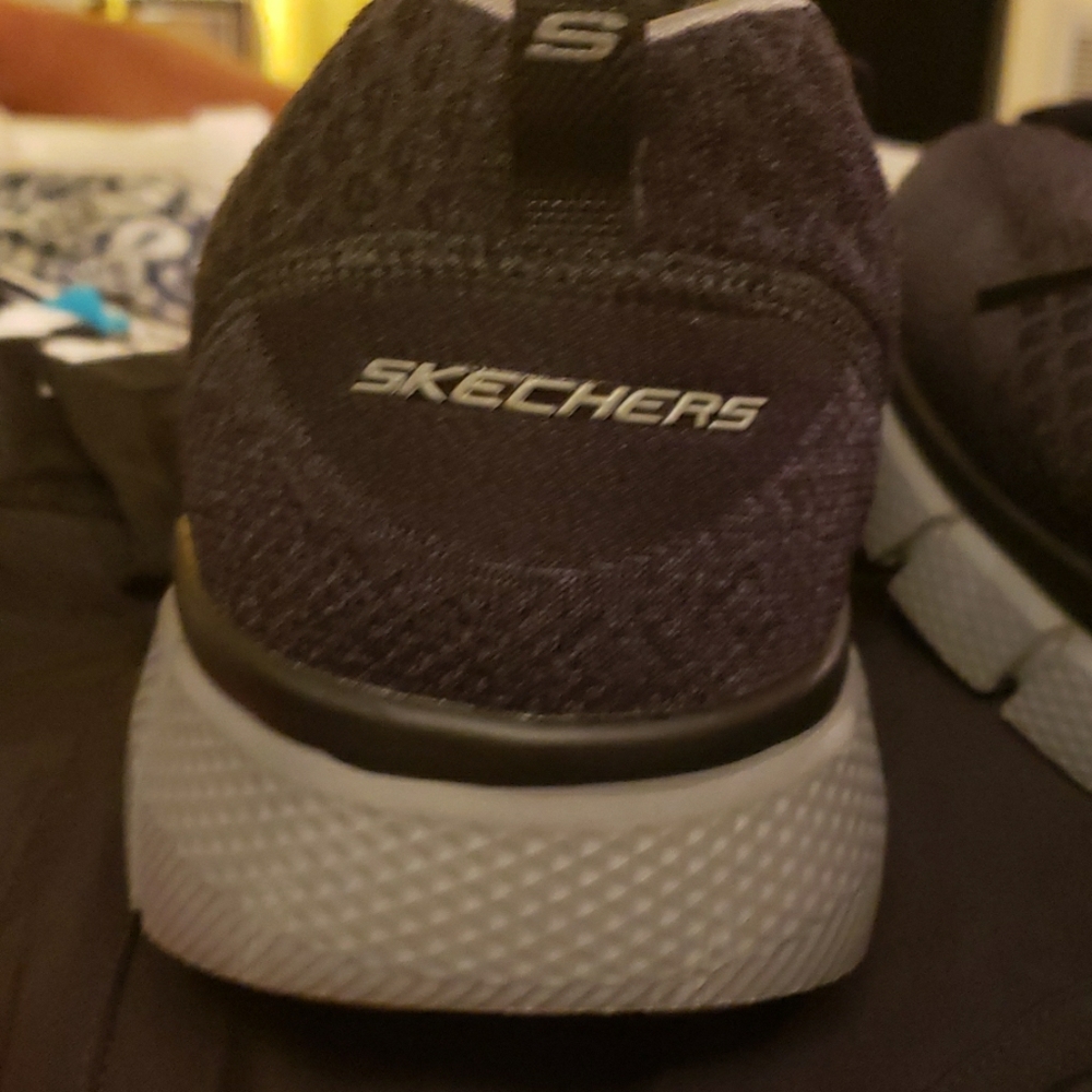 Mens Black Extra Wide Fit Sneakers/Running Shoes